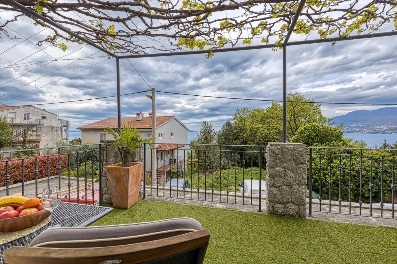 Kostabela - Sea View Lejlighed Rijeka Eksteriør billede